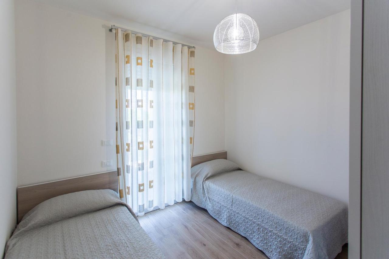 Immobiliare Jvl - Vm2 Apartment ลิโดดิเยโซโล ภายนอก รูปภาพ